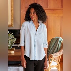 Frank & Eileen Relaxed Light Blue Button-Up Shirt XXS